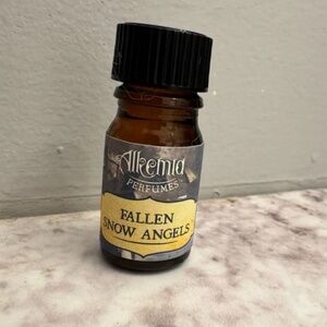 Alkemia Perfumes Fallen Snow Angel Perfume Oil